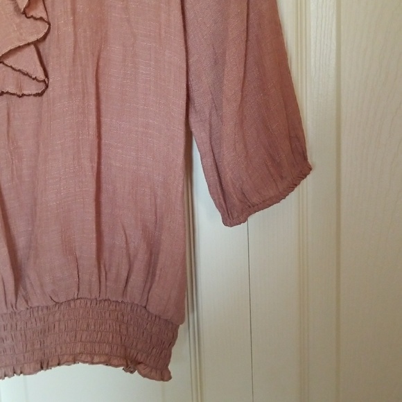 Adorable blouse - Picture 2 of 4